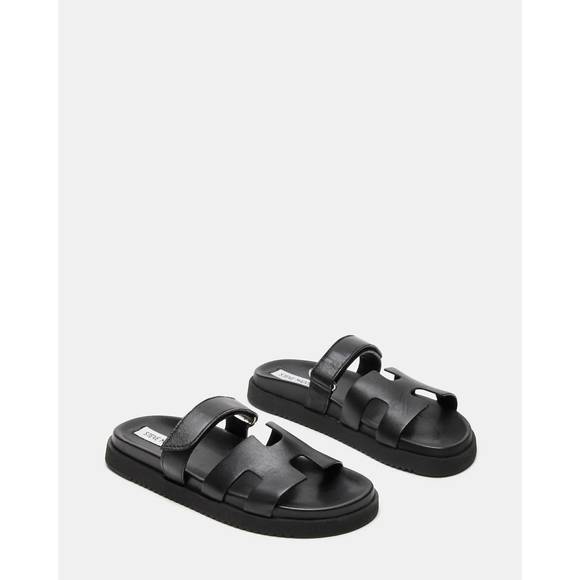 STEVE MADDEN Shoes - NEW STEVE MADDEN women's mayven sandal in black